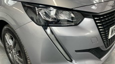 Peugeot 208 1.2 PureTech 100 Active Premium 5dr Petrol Hatchback